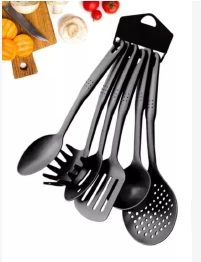 SET DE CUCHARONES NEGROS DE 5 PIEZAS
