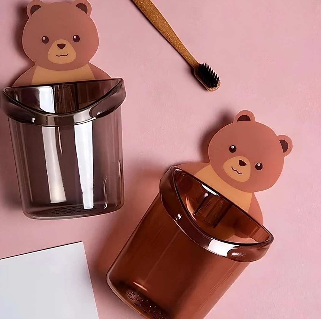 PORTACEPILLOS EN FORMA DE OSO DE PLASTICO