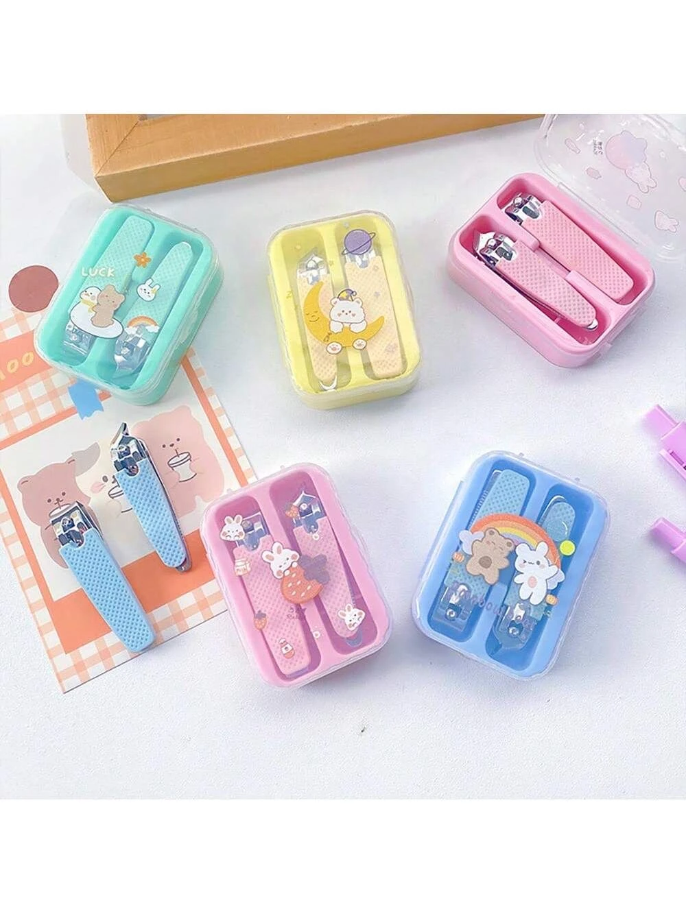 CORTAUÑAS DE CON DIBUJOS PARA BEBE DE ACERO INOXIDABLE